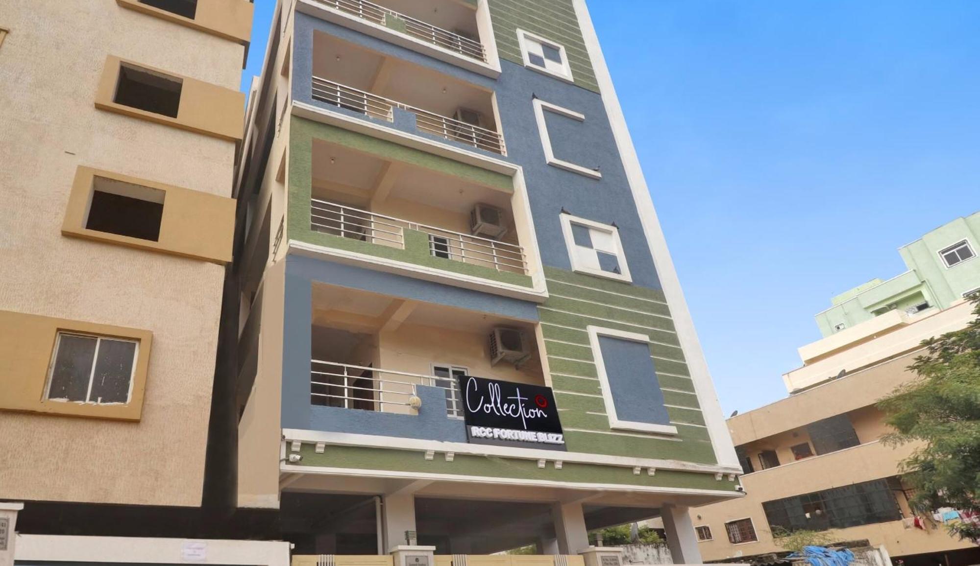 Super Townhouse Rcc Blizz Ξενοδοχείο Kondapur  Εξωτερικό φωτογραφία
