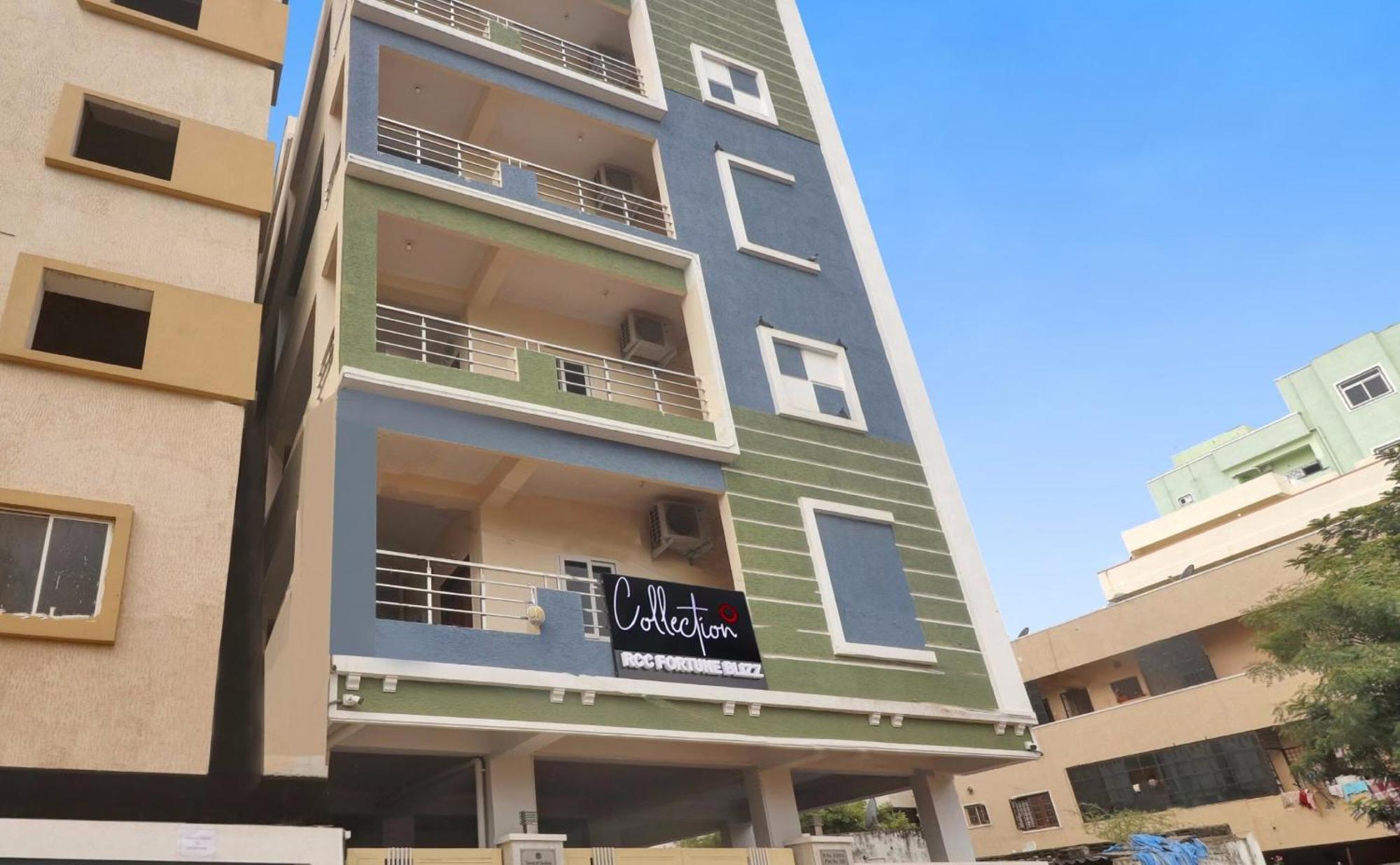 Super Townhouse Rcc Blizz Ξενοδοχείο Kondapur  Εξωτερικό φωτογραφία
