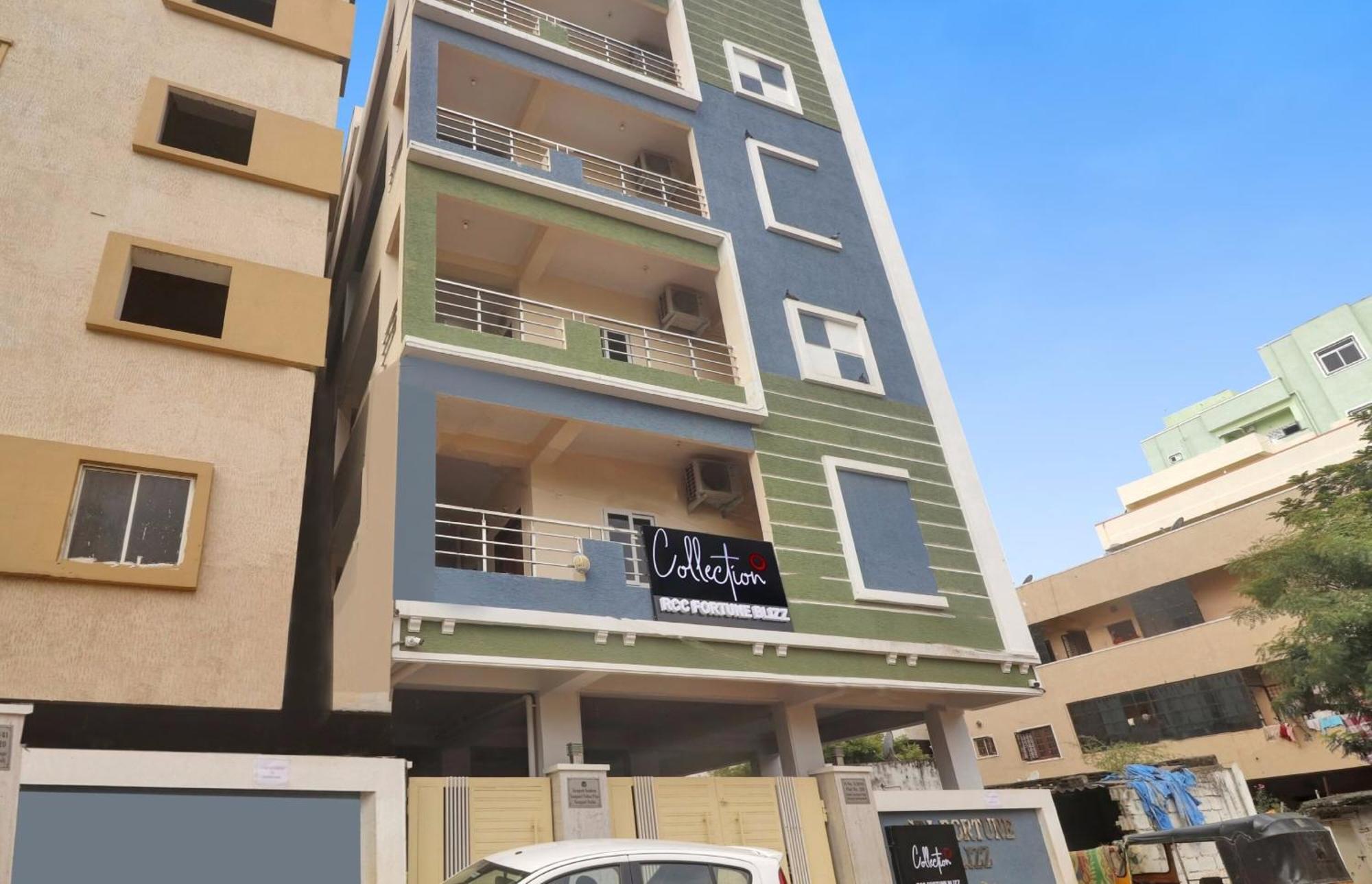 Super Townhouse Rcc Blizz Ξενοδοχείο Kondapur  Εξωτερικό φωτογραφία