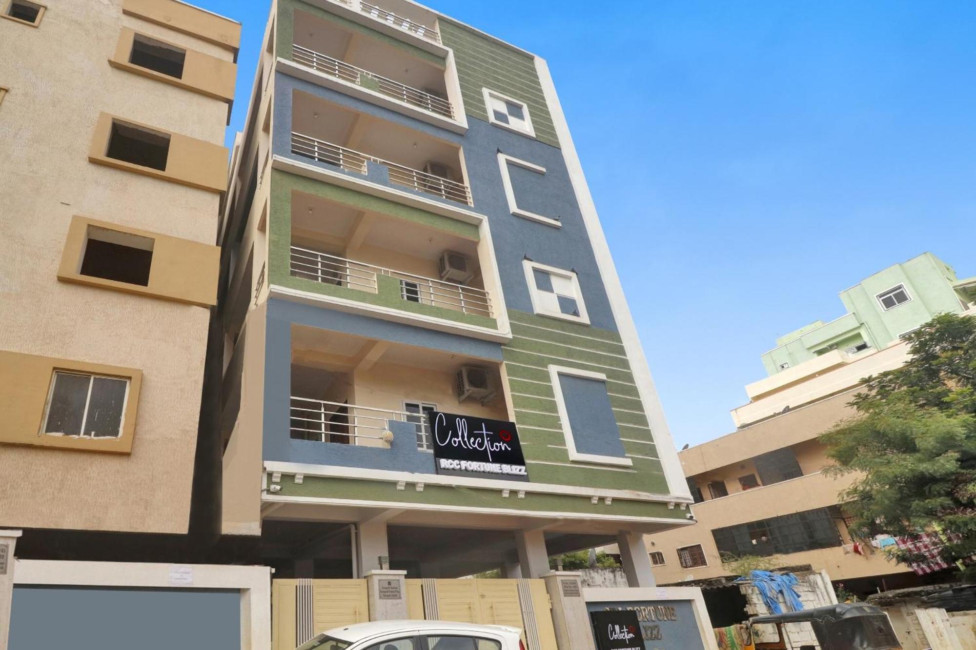 Super Townhouse Rcc Blizz Ξενοδοχείο Kondapur  Εξωτερικό φωτογραφία